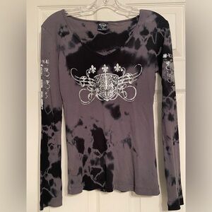 Sledge Tie Dye Long Sleeve V-Neck Shirt with Silver Design – Size M